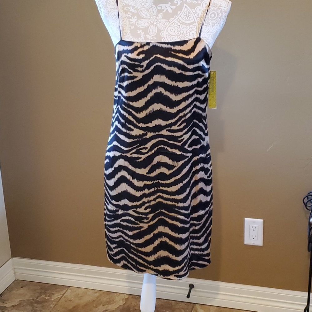 NWT Tiger Fever shift dress
